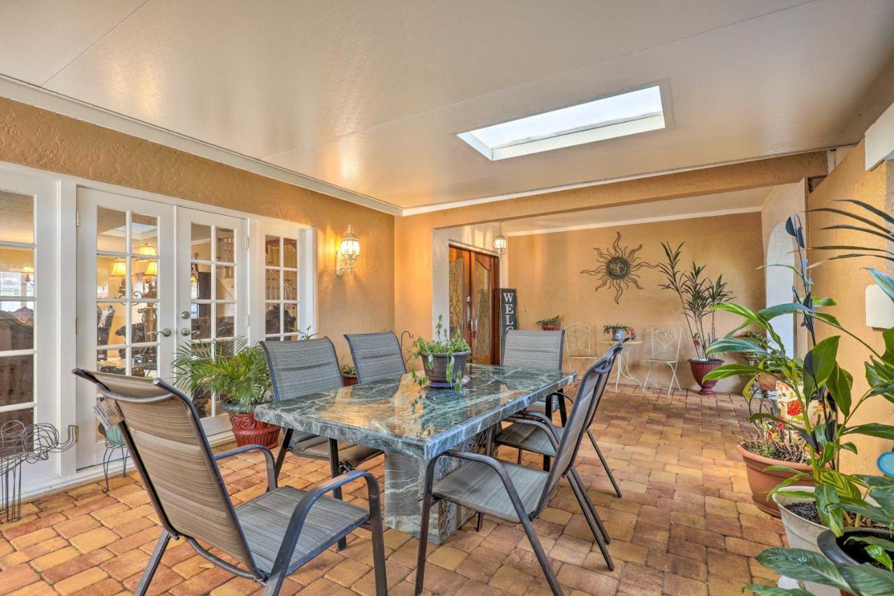 Cozy Home In Heart Of Tampa With Lanai And Pool! Exteriér fotografie